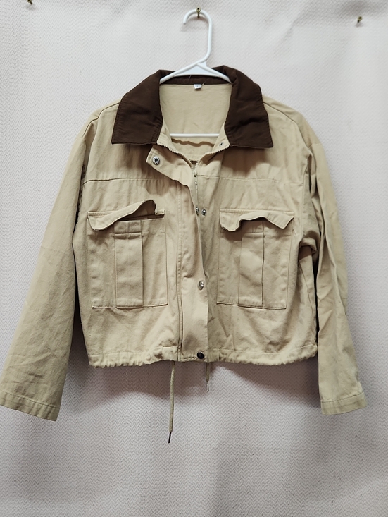 Jackets & Blazers - Classic Cotton Utility Jacket - Beige with Brown Collar